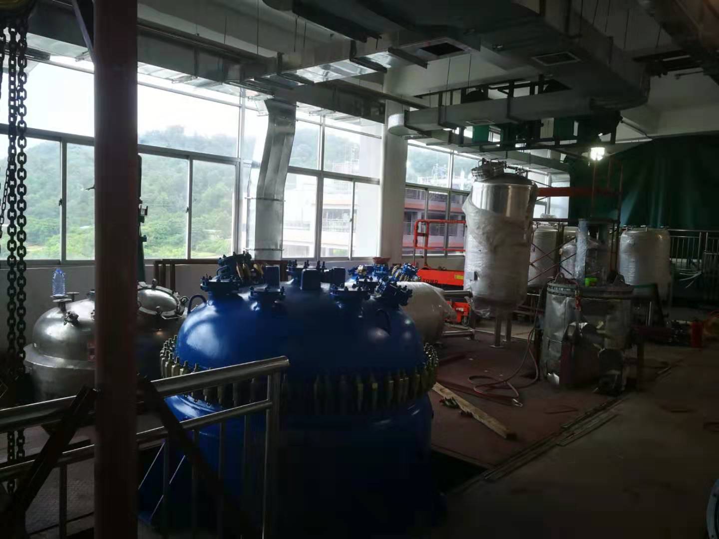 祝賀興鼎工程承接惠州信立泰車間機(jī)電安裝綜合工程